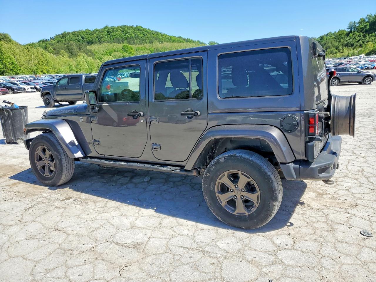 2018 Jeep Wrangler Unlimited Sport Gray vin: 1C4BJWDG9JL871723