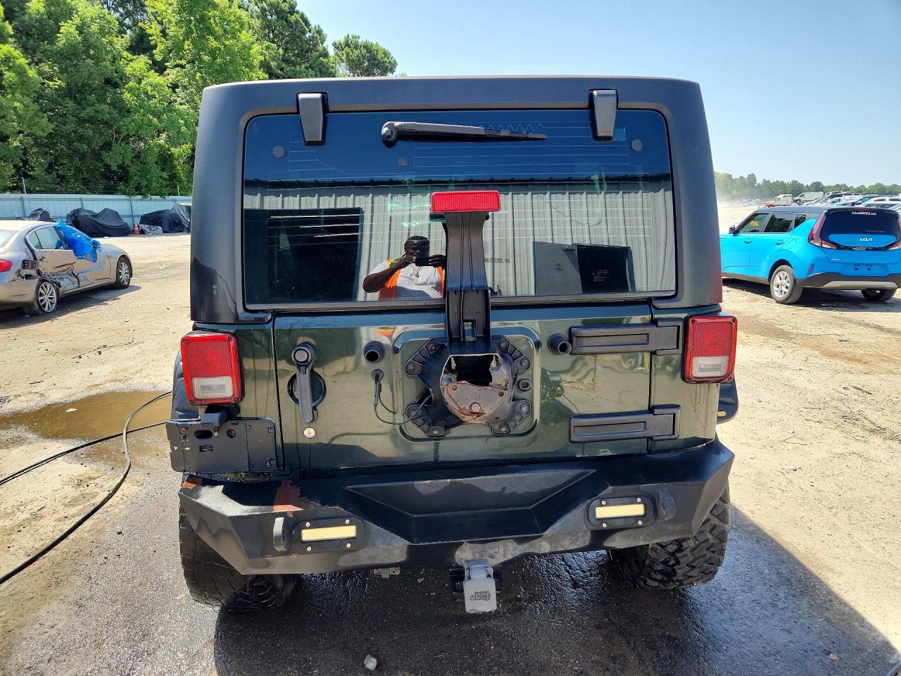 2012 Jeep Wrangler Unlimited Sport Green vin: 1C4BJWDGXCL113120