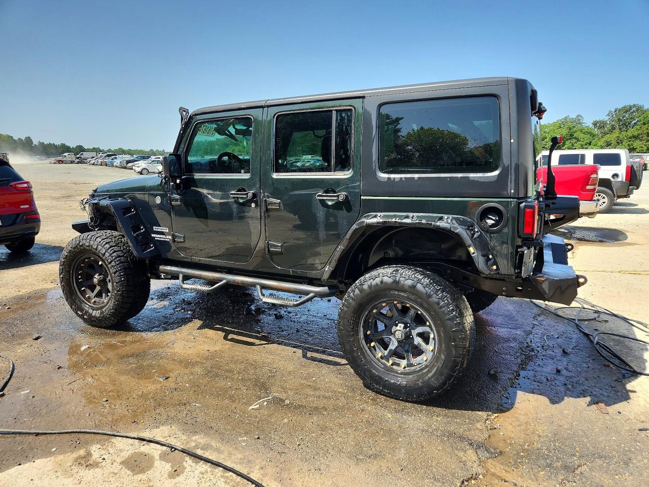 2012 Jeep Wrangler Unlimited Sport Green vin: 1C4BJWDGXCL113120