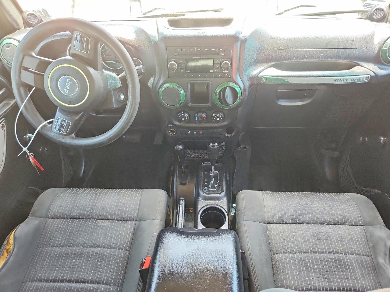 2012 Jeep Wrangler Unlimited Sport Green vin: 1C4BJWDGXCL113120