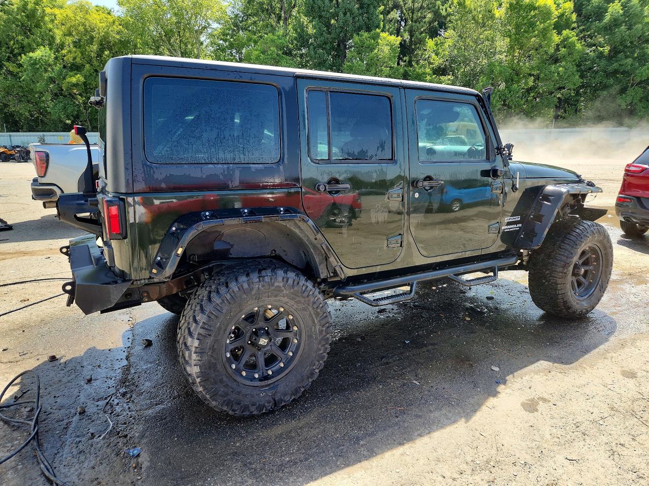 2012 Jeep Wrangler Unlimited Sport Green vin: 1C4BJWDGXCL113120