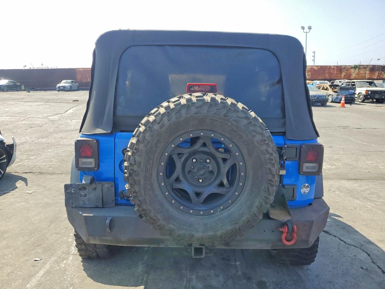 2012 Jeep Wrangler Unlimited Sport Blue vin: 1C4BJWDGXCL138776