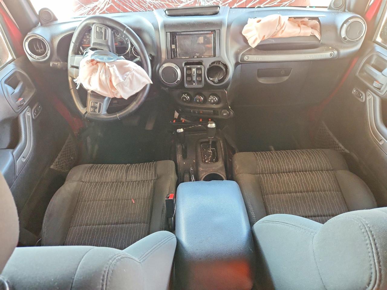 2012 Jeep Wrangler Unlimited Sport Красный vin: 1C4BJWDGXCL183040
