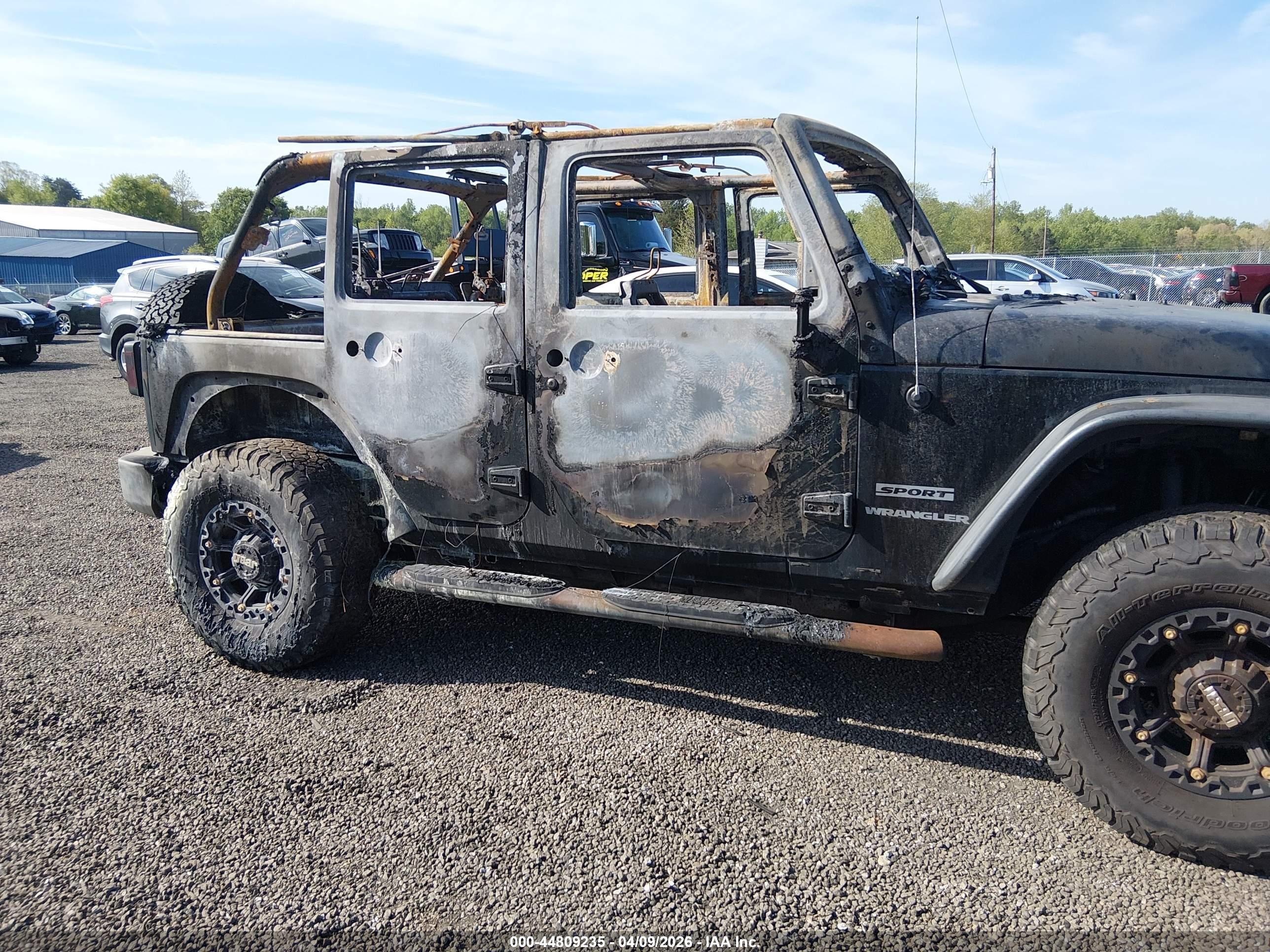 2012 Jeep Wrangler Unlimited Sport Black vin: 1C4BJWDGXCL212861