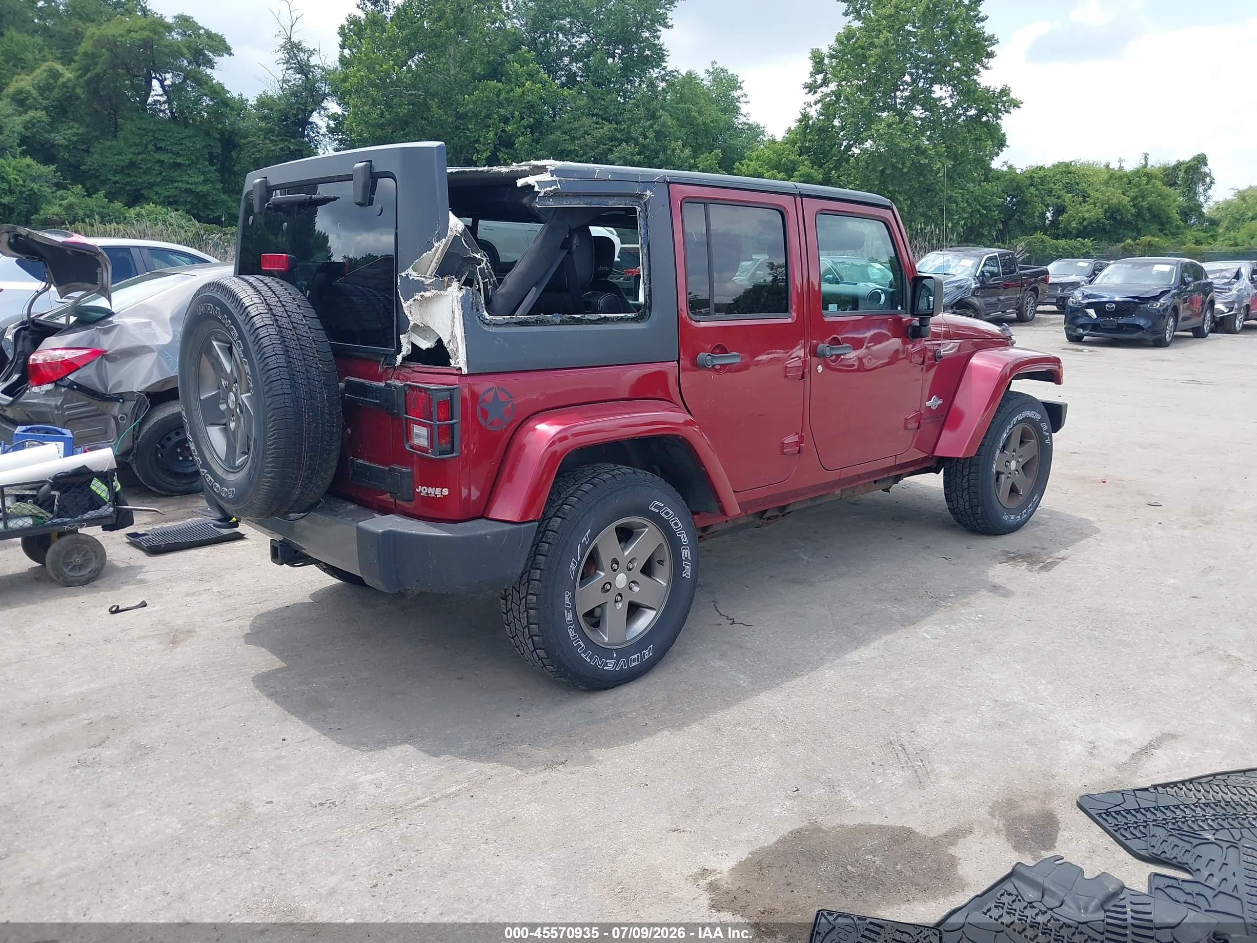 2013 Jeep Wrangler Unlimited Freedom Edition Красный vin: 1C4BJWDGXDL588588