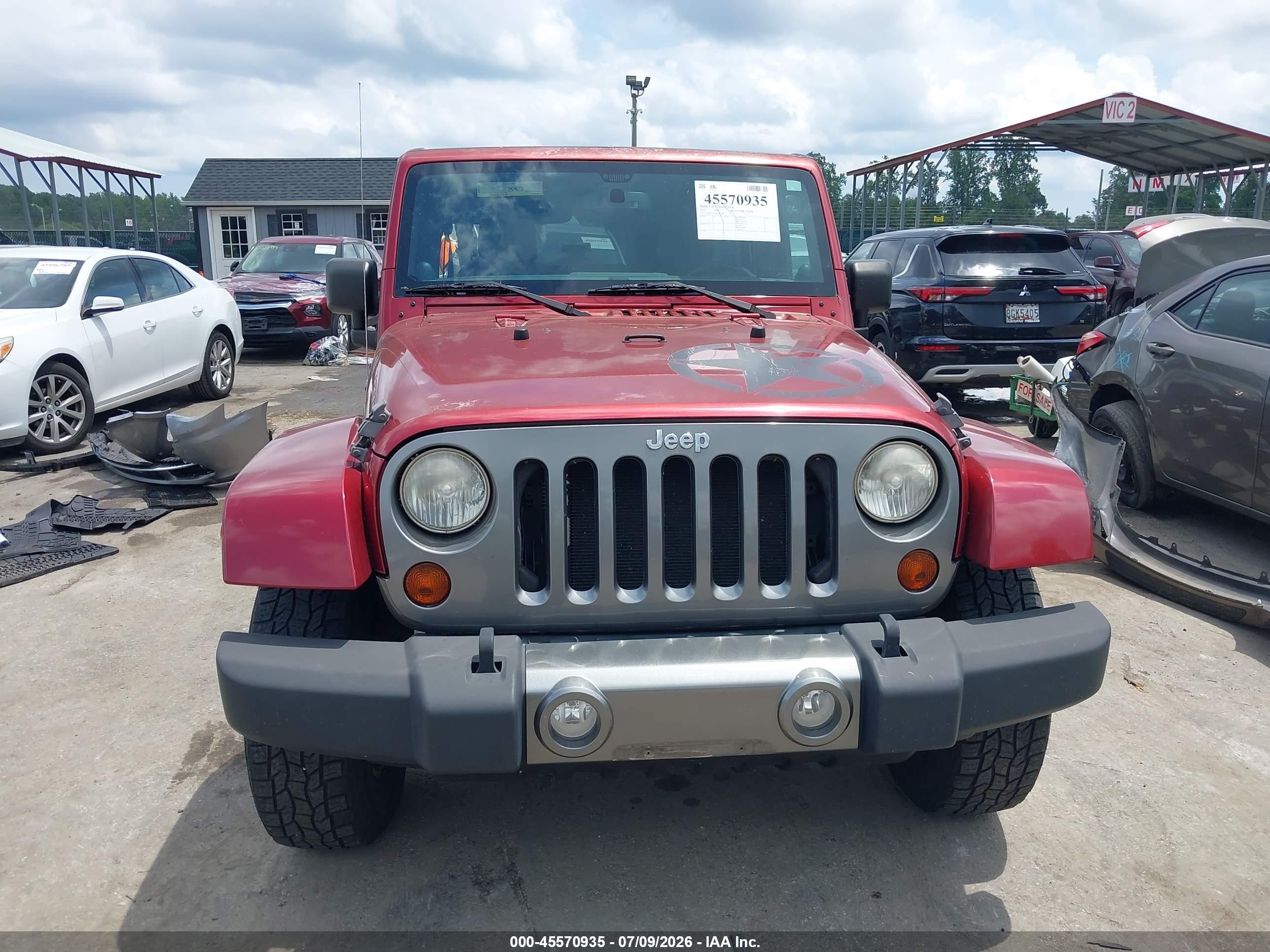 2013 Jeep Wrangler Unlimited Freedom Edition Красный vin: 1C4BJWDGXDL588588