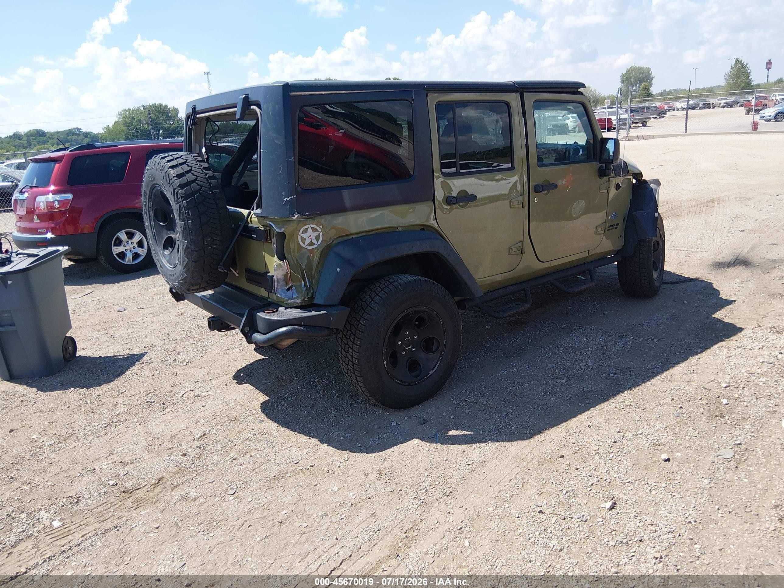 2013 Jeep Wrangler Unlimited Freedom Edition Green vin: 1C4BJWDGXDL618527