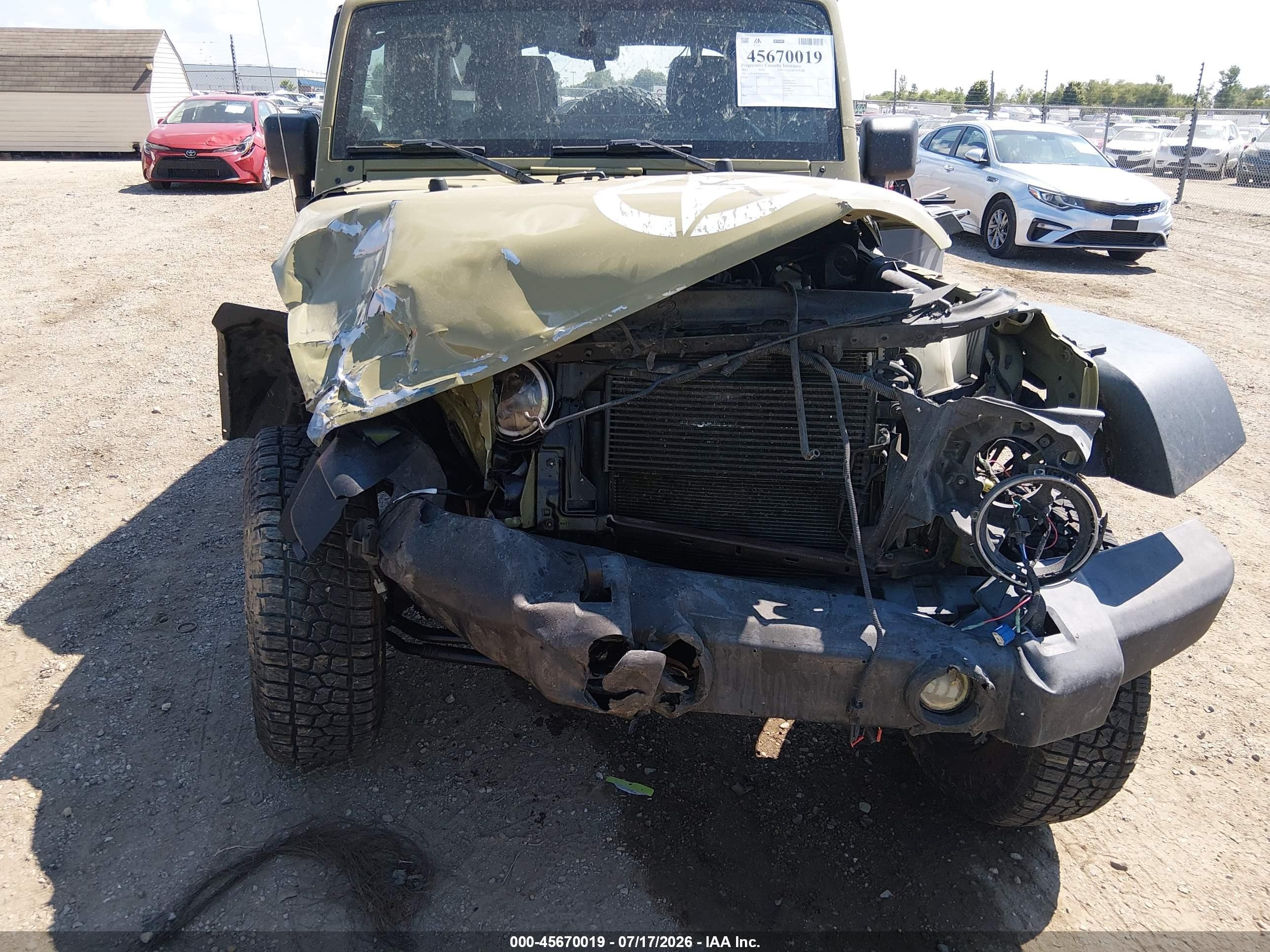2013 Jeep Wrangler Unlimited Freedom Edition Green vin: 1C4BJWDGXDL618527