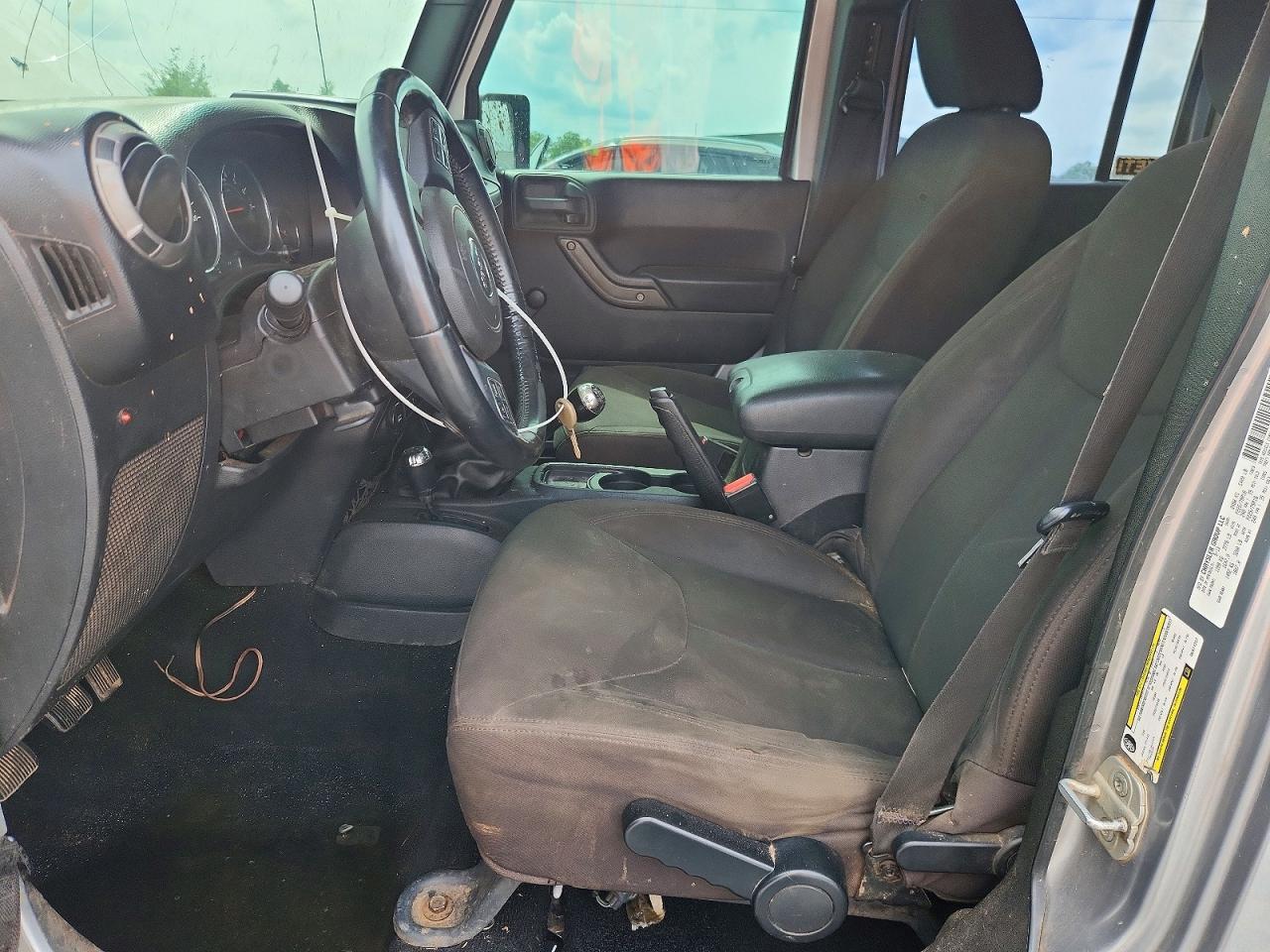 2013 Jeep Wrangler Unlimited Sport Gray vin: 1C4BJWDGXDL671227