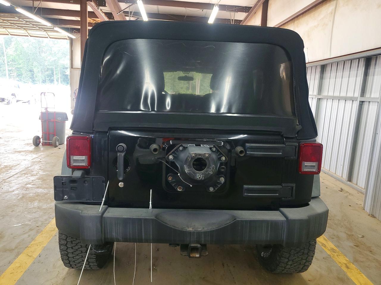 2013 Jeep Wrangler Unlimited Sport Black vin: 1C4BJWDGXDL704159