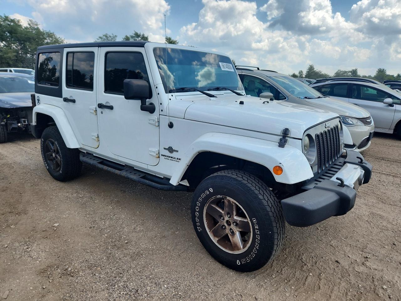 2014 Jeep Wrangler Unlimited Sport Белый vin: 1C4BJWDGXEL196051