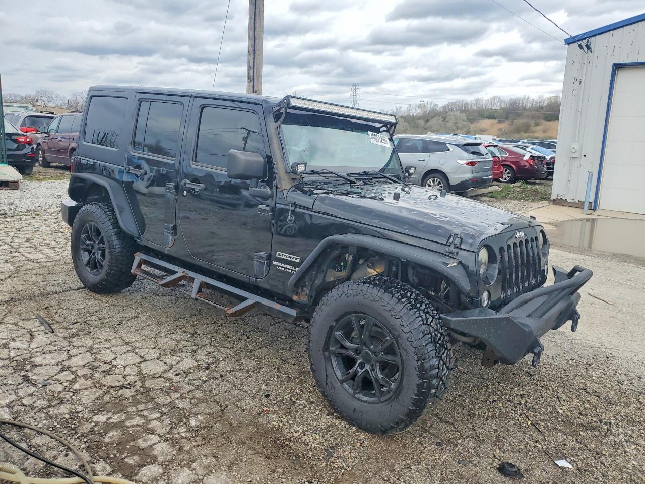 2014 Jeep Wrangler Unlimited Sport Black vin: 1C4BJWDGXEL202110