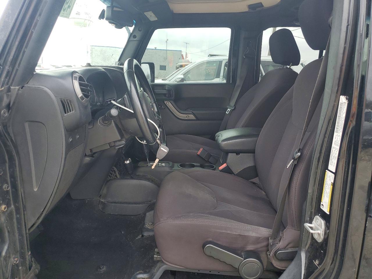 2014 Jeep Wrangler Unlimited Sport Black vin: 1C4BJWDGXEL202110