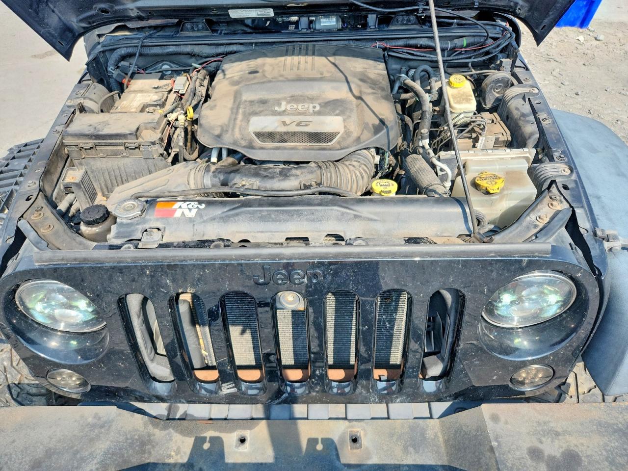 2014 Jeep Wrangler Unlimited Sport Black vin: 1C4BJWDGXEL210255