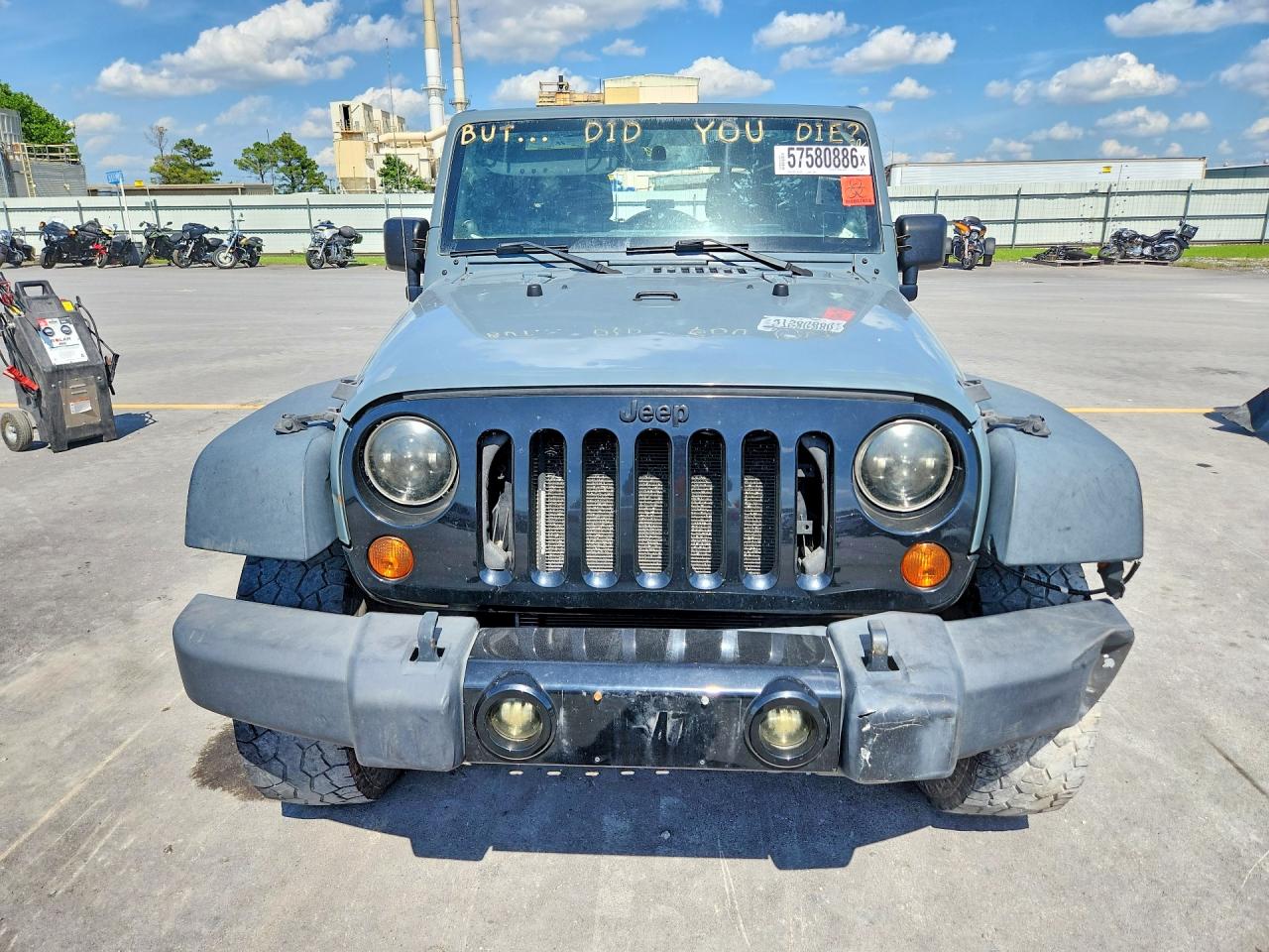 2014 Jeep Wrangler Unlimited Sport Gray vin: 1C4BJWDGXEL255616