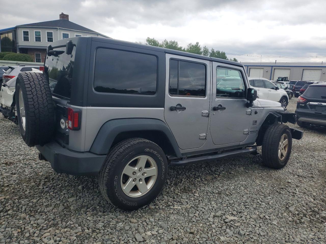 2014 Jeep Wrangler Unlimited Sport Gray vin: 1C4BJWDGXEL263490