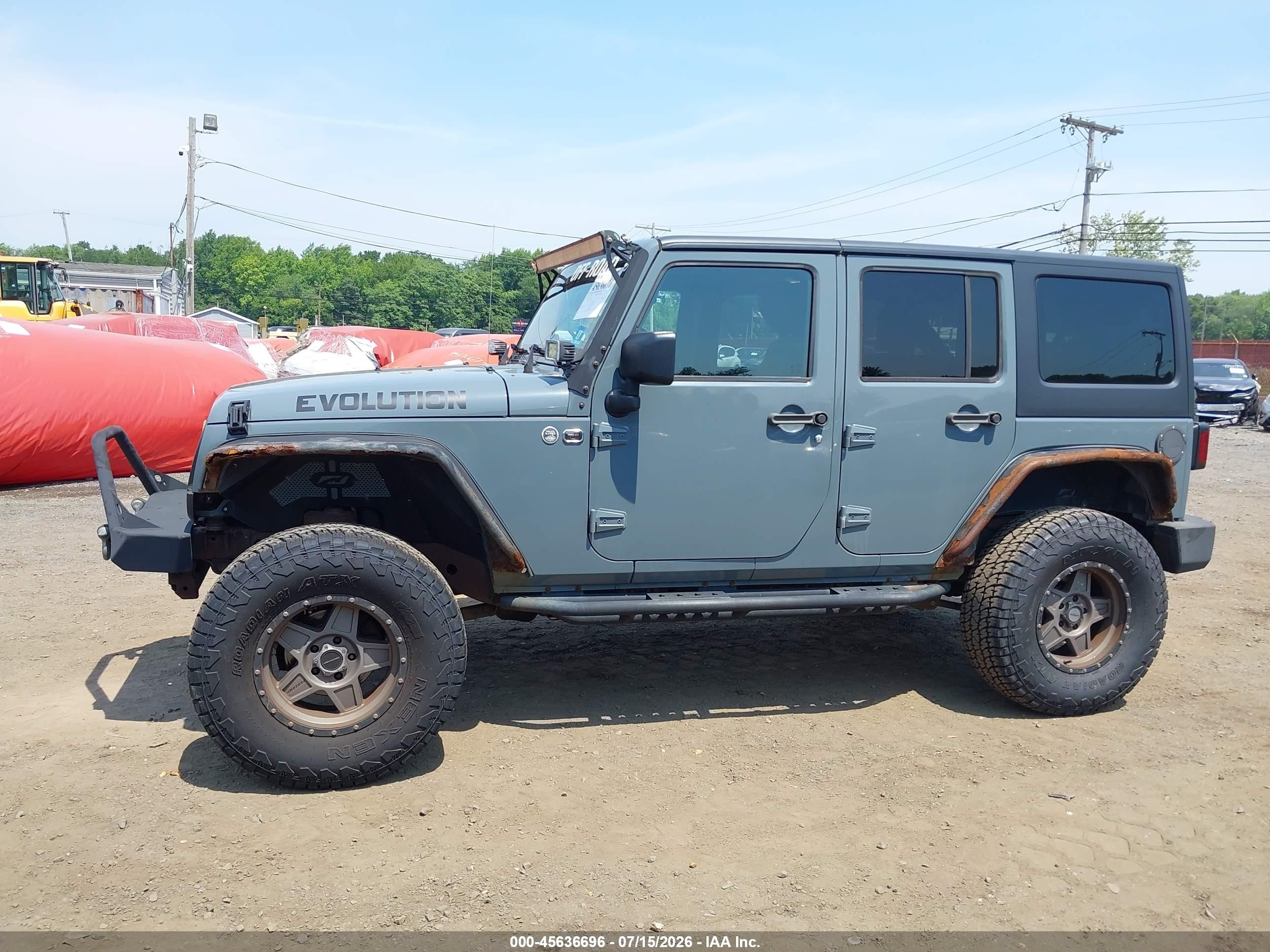 2014 Jeep Wrangler Unlimited Sport Gray vin: 1C4BJWDGXEL277793