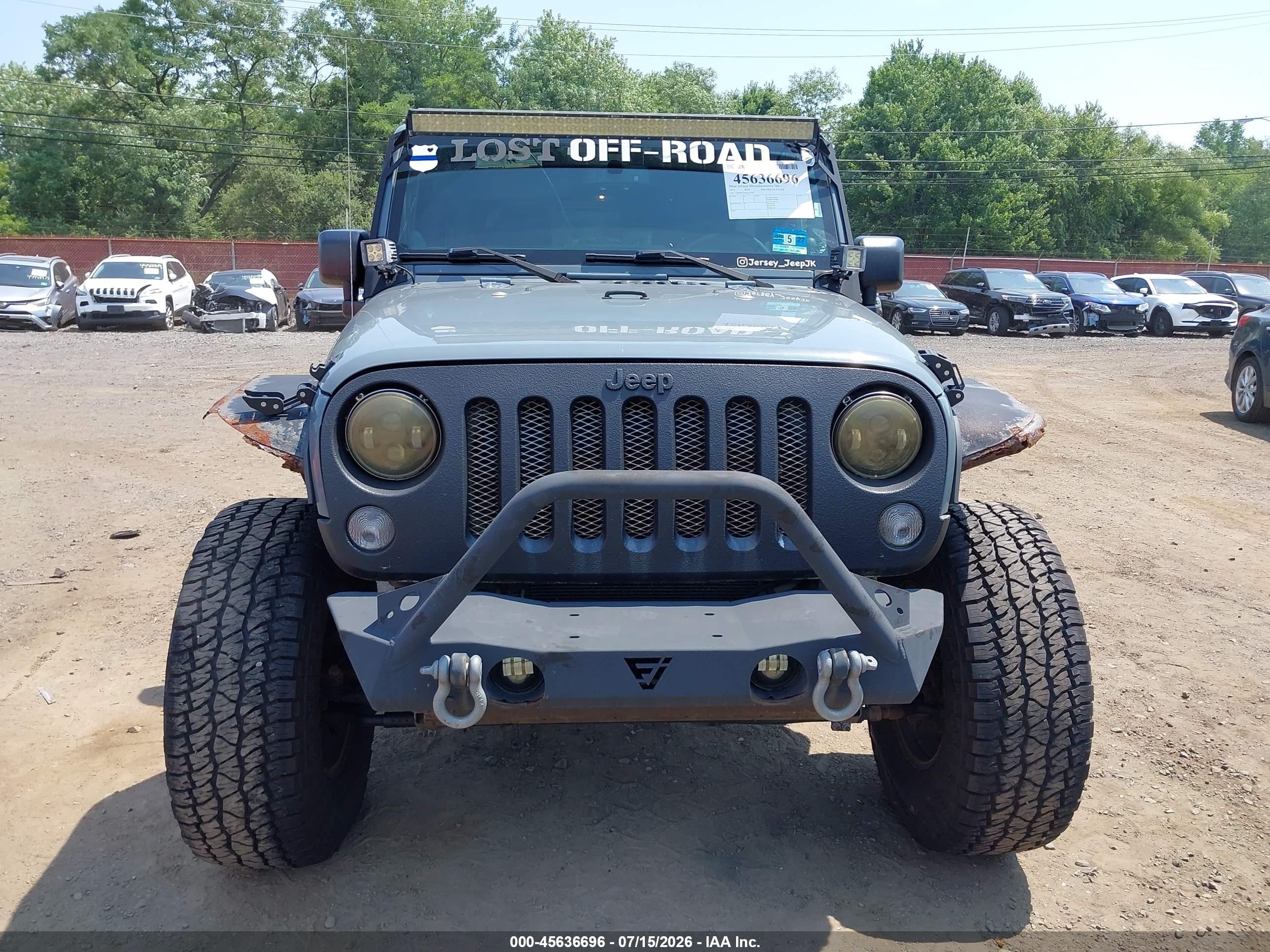 2014 Jeep Wrangler Unlimited Sport Gray vin: 1C4BJWDGXEL277793