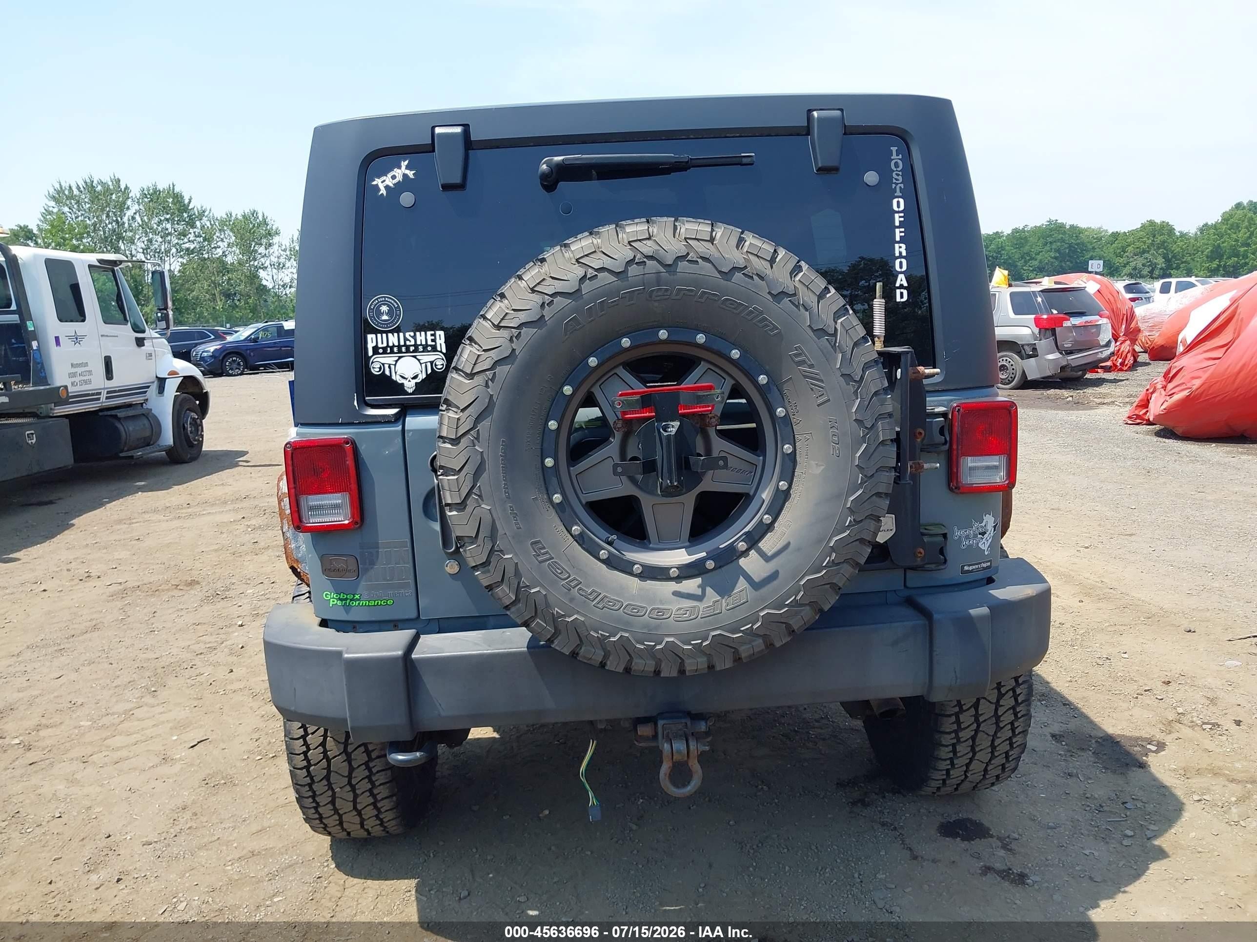 2014 Jeep Wrangler Unlimited Sport Gray vin: 1C4BJWDGXEL277793