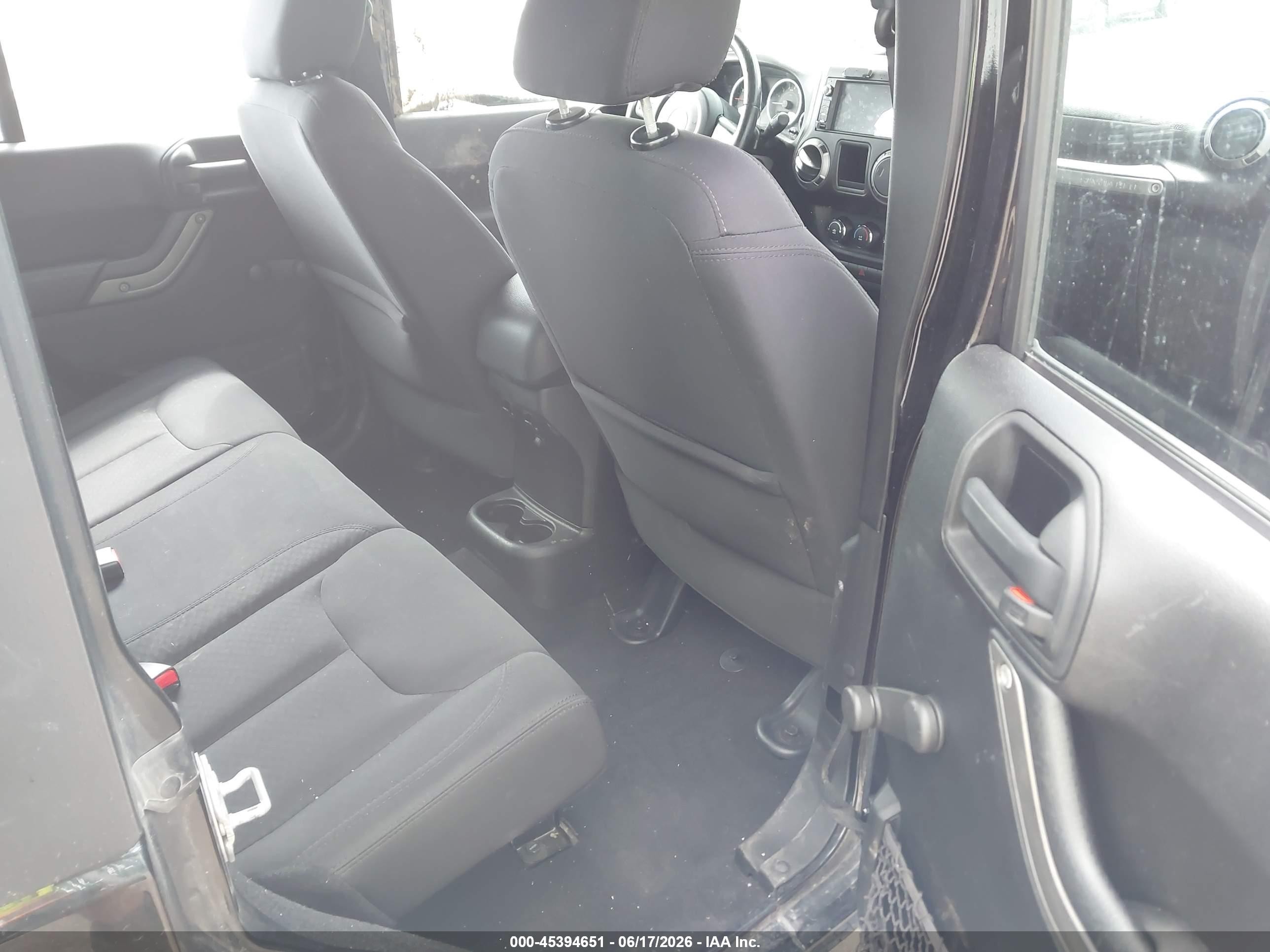 2015 Jeep Wrangler Unlimited Sport Black vin: 1C4BJWDGXFL562267