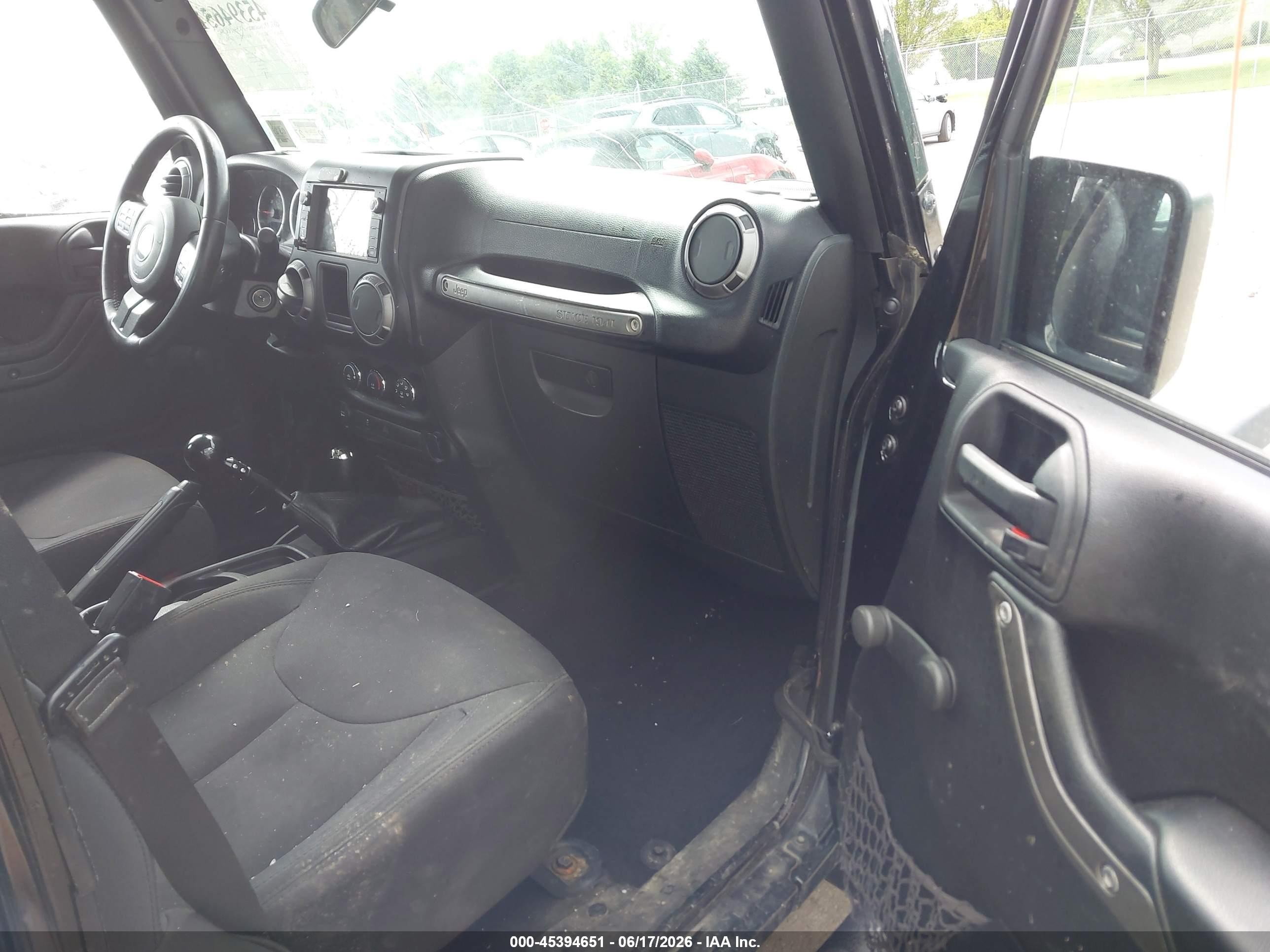 2015 Jeep Wrangler Unlimited Sport Black vin: 1C4BJWDGXFL562267
