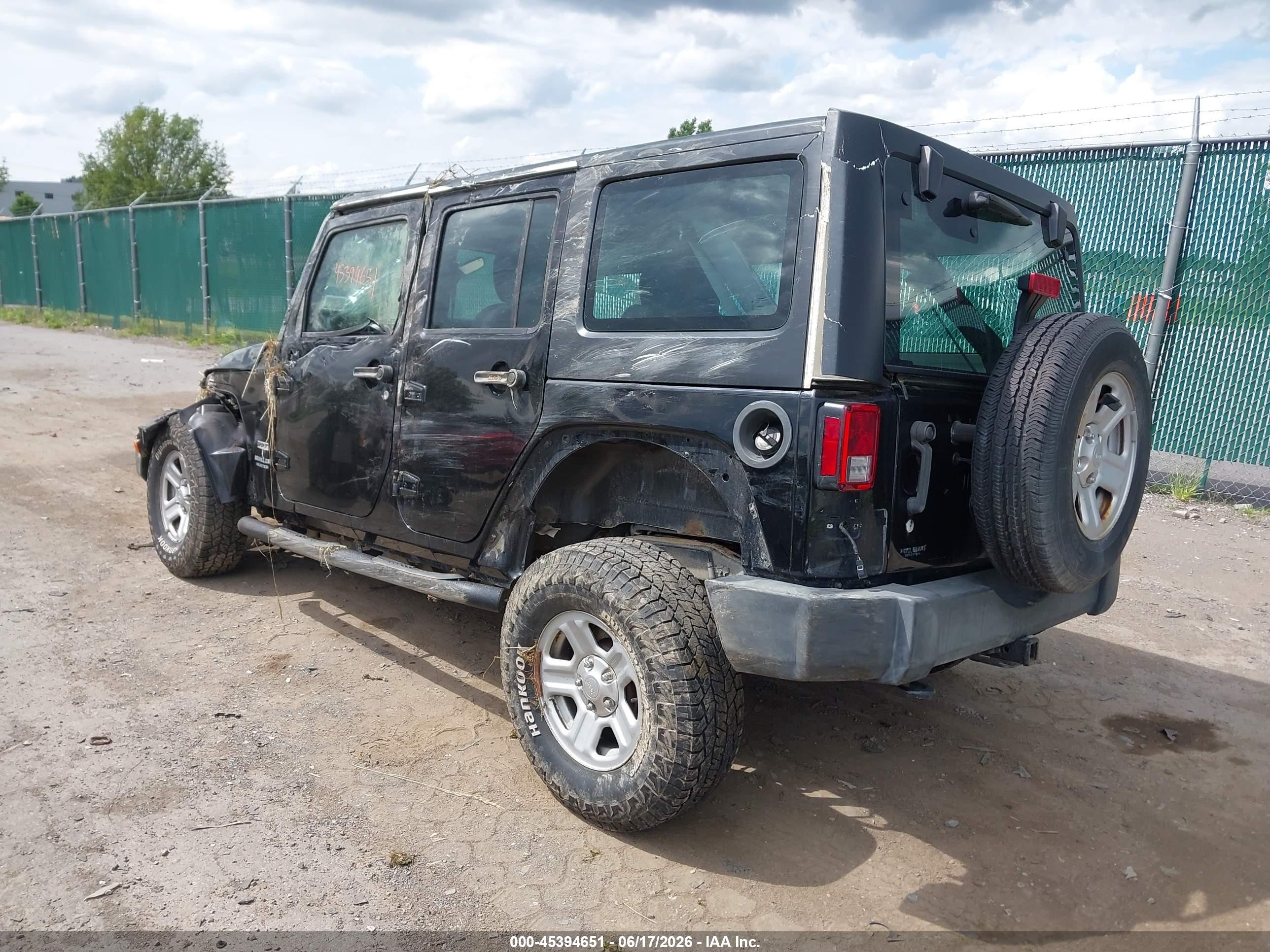 2015 Jeep Wrangler Unlimited Sport Black vin: 1C4BJWDGXFL562267