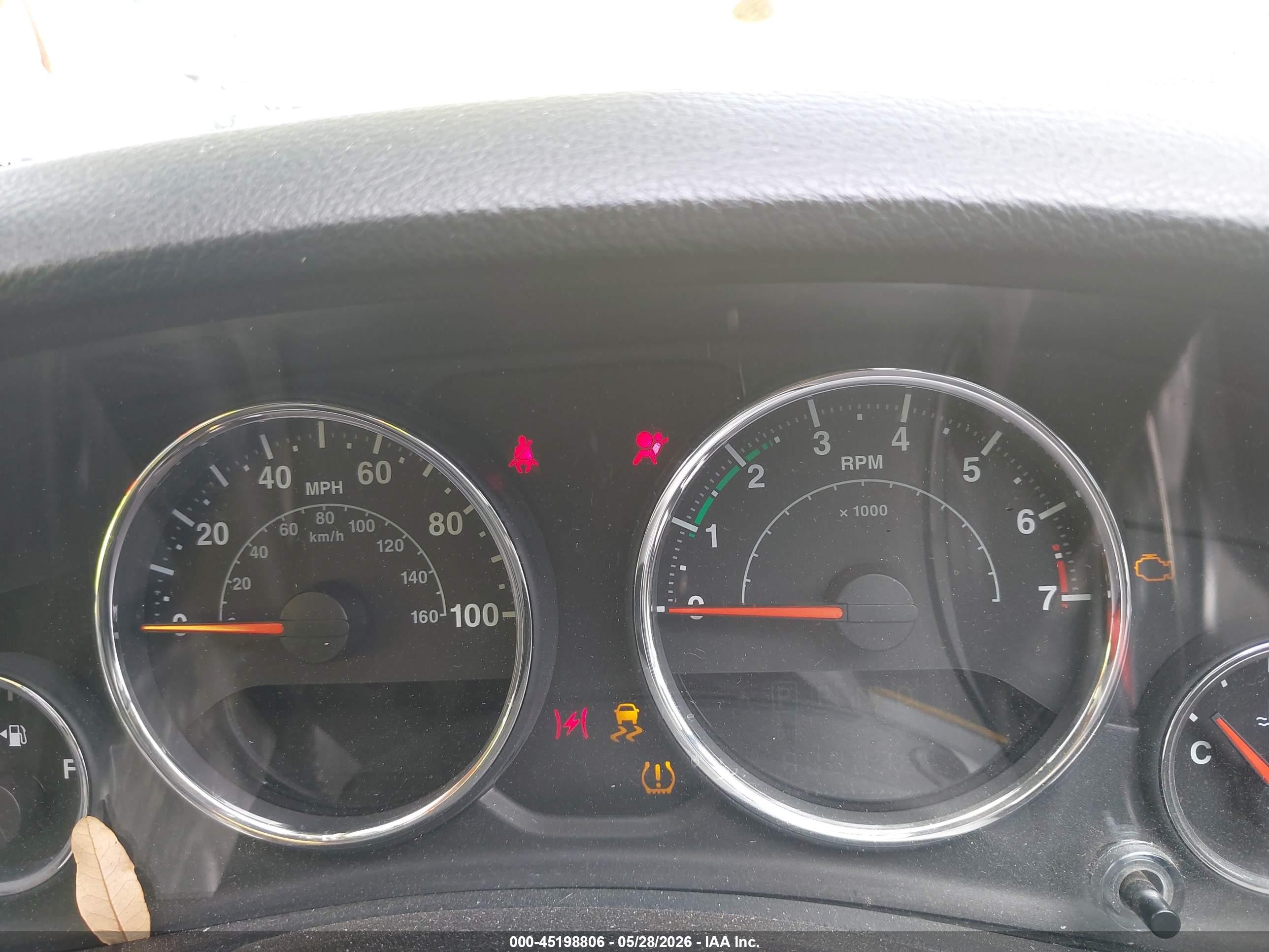 2015 Jeep Wrangler Unlimited Sport Yellow vin: 1C4BJWDGXFL609412