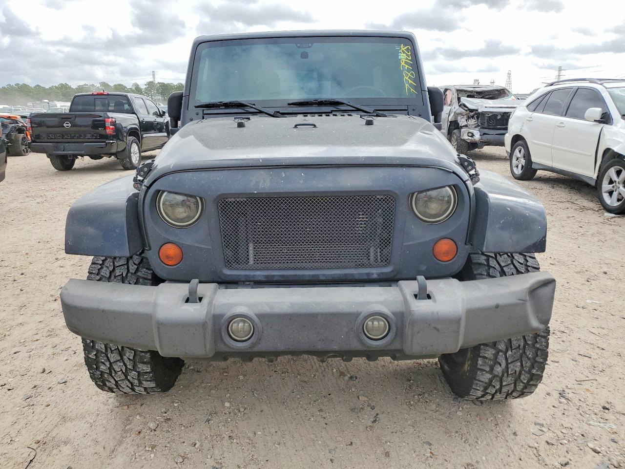 2012 Jeep Wrangler Unlimited Sahara Black vin: 1C4BJWEG0CL168237
