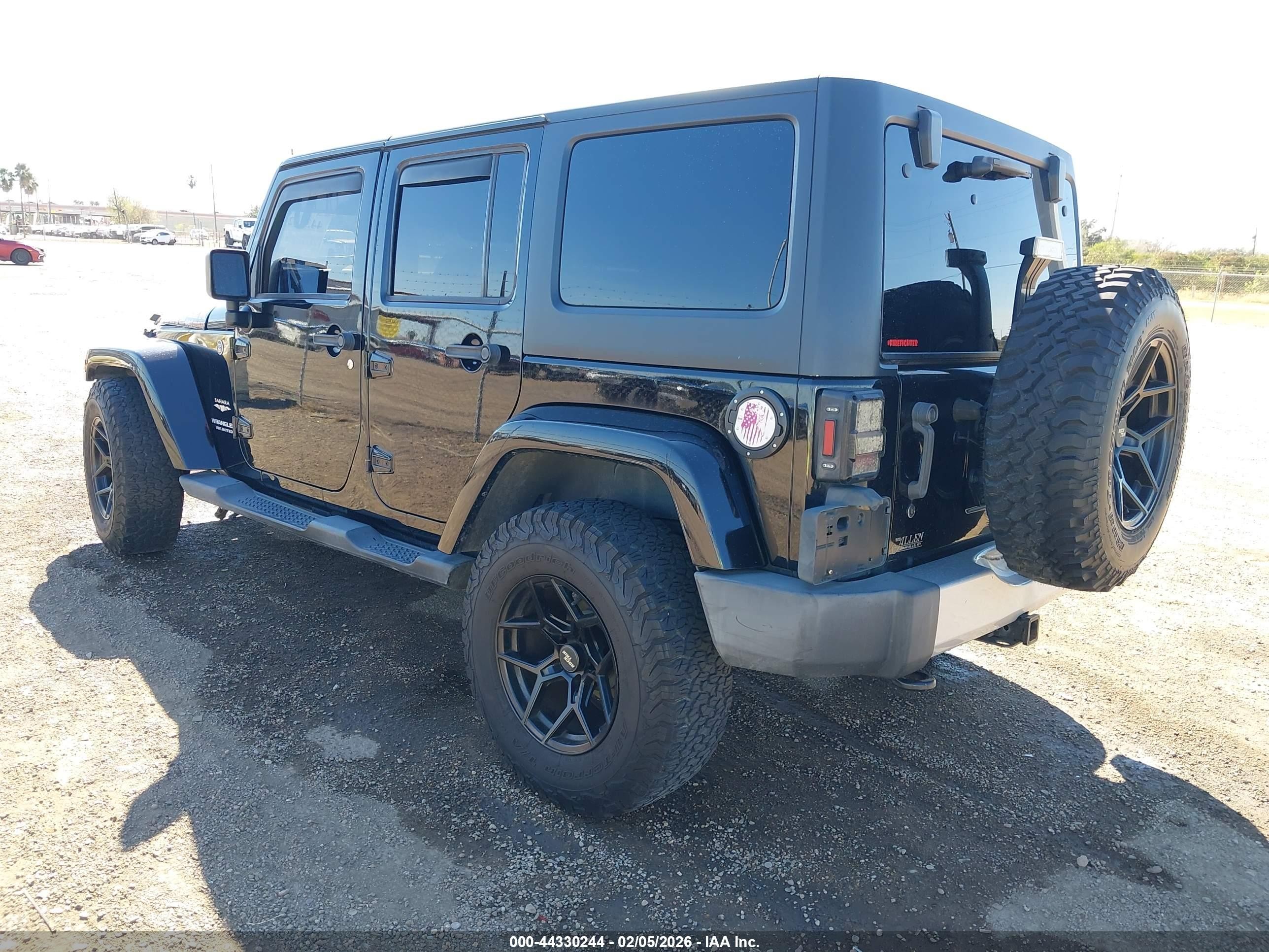 2013 Jeep Wrangler Unlimited Sahara Black vin: 1C4BJWEG0DL505054