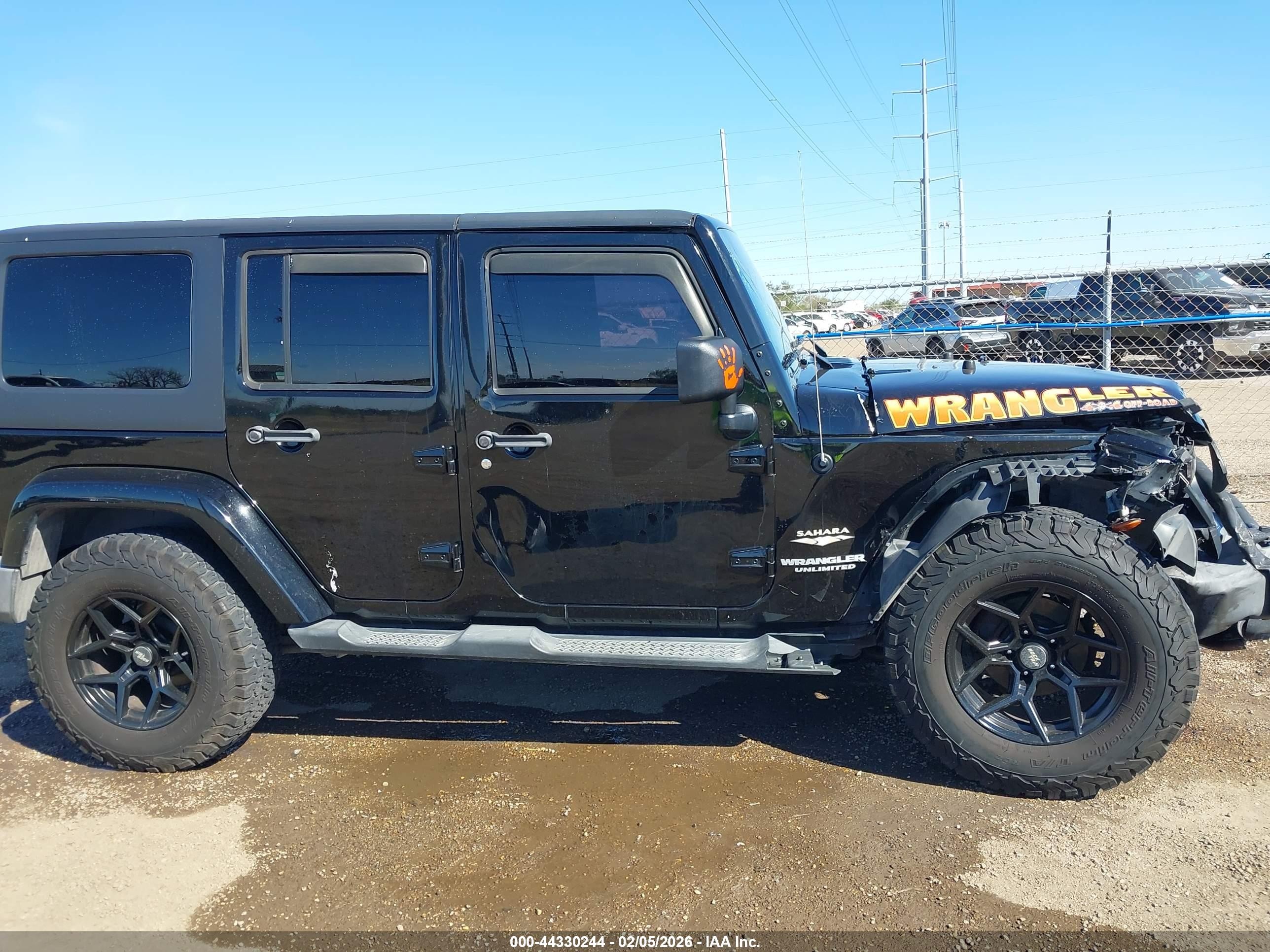 2013 Jeep Wrangler Unlimited Sahara Black vin: 1C4BJWEG0DL505054