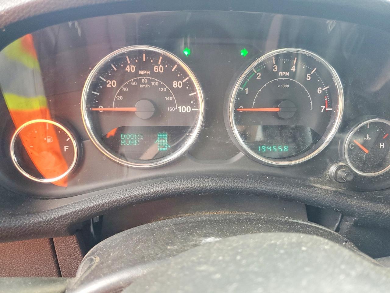 2013 Jeep Wrangler Unlimited Sahara Black vin: 1C4BJWEG0DL601136