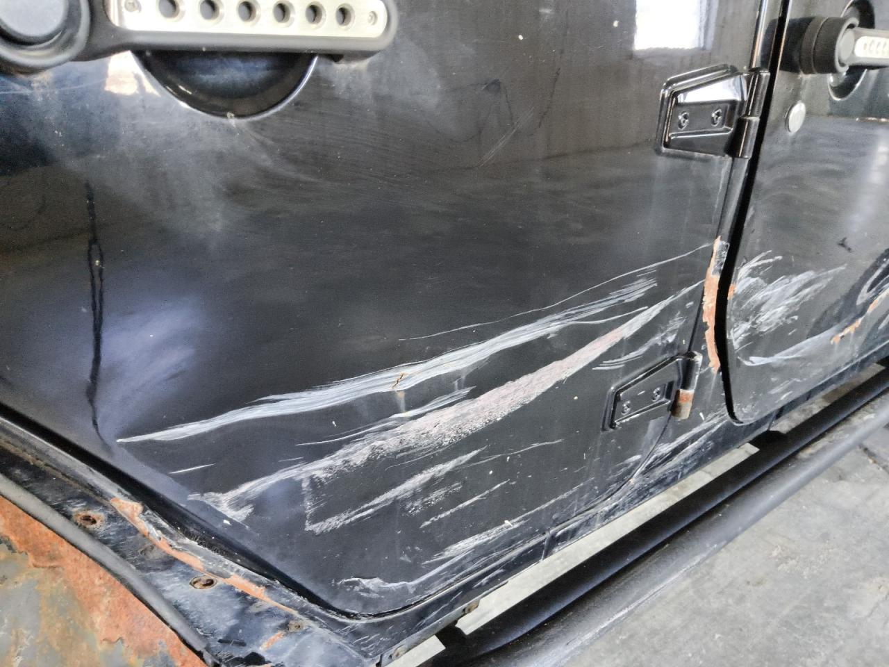 2014 Jeep Wrangler Unlimited Sahara Black vin: 1C4BJWEG0EL190211 Damage: Right Rear Door, Dent(S) W/ Paint Dmg, > 12 Inches