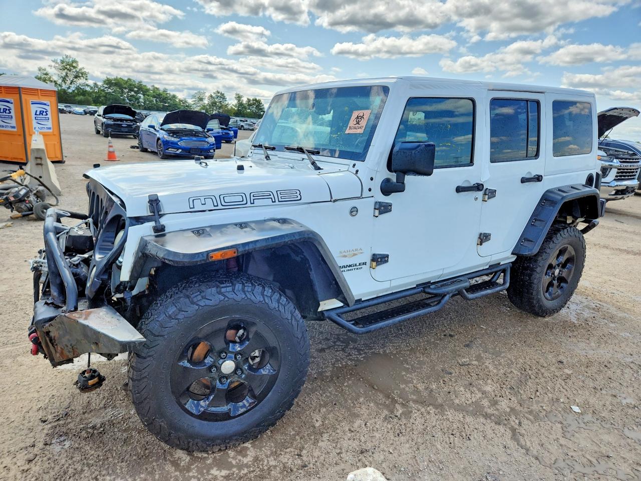2015 Jeep Wrangler Unlimited Sahara White vin: 1C4BJWEG0FL514470