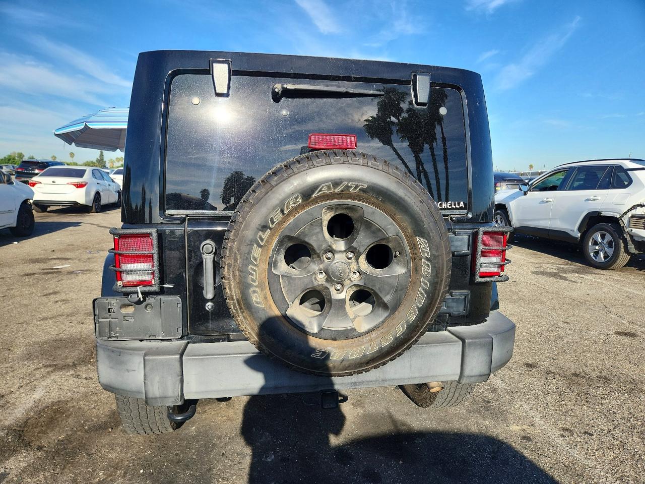 2015 Jeep Wrangler Unlimited Sahara Black vin: 1C4BJWEG0FL690547