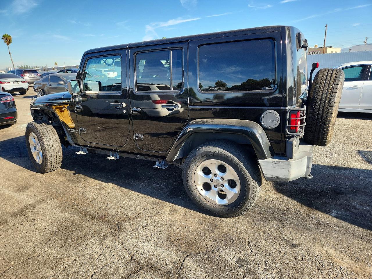 2015 Jeep Wrangler Unlimited Sahara Black vin: 1C4BJWEG0FL690547