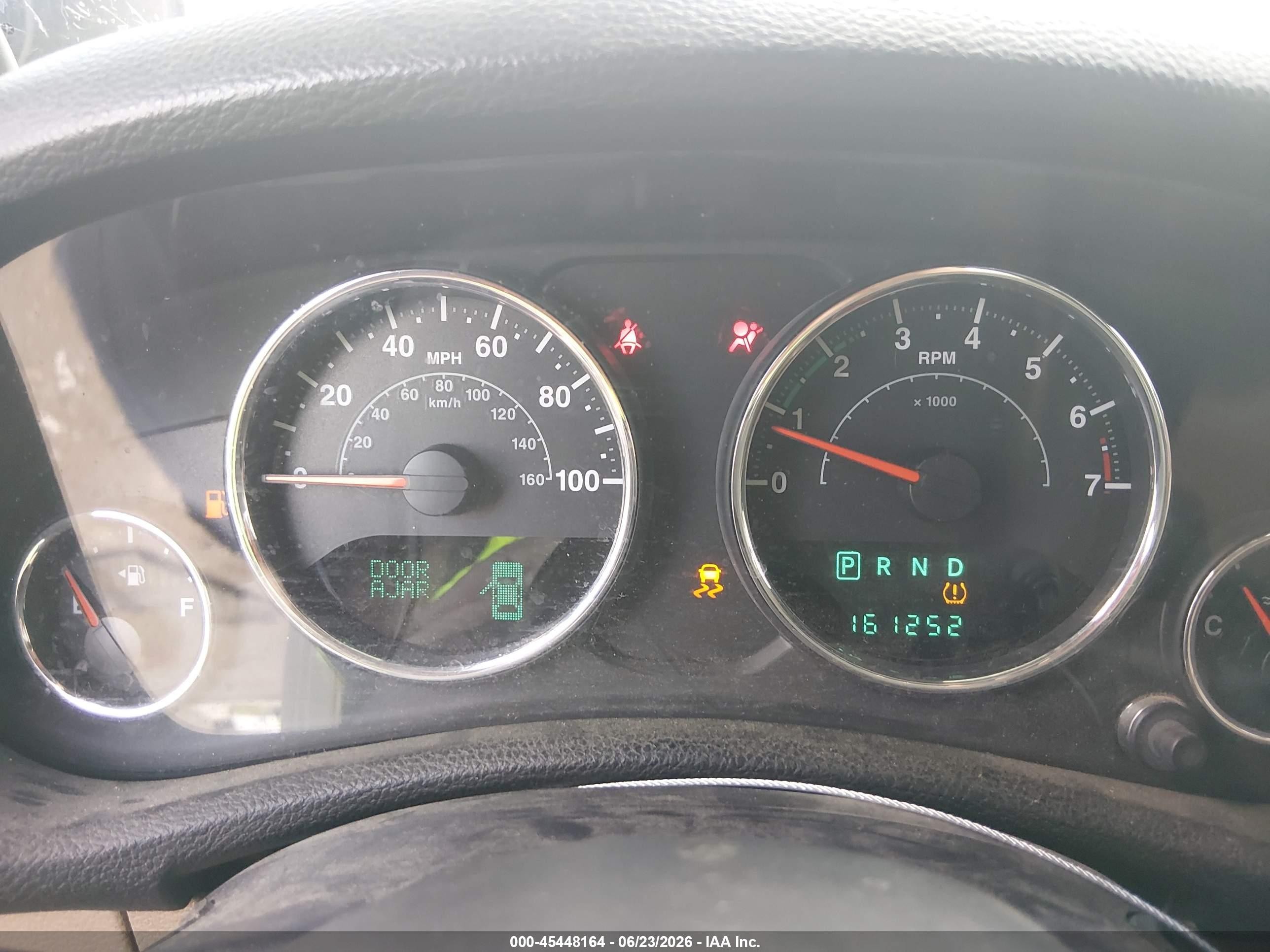 2012 Jeep Wrangler Unlimited Sahara White vin: 1C4BJWEG1CL108354