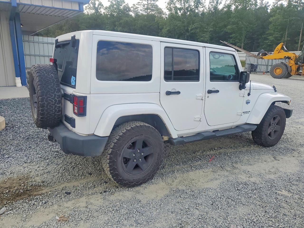 2012 Jeep Wrangler Unlimited Sahara White vin: 1C4BJWEG1CL169218
