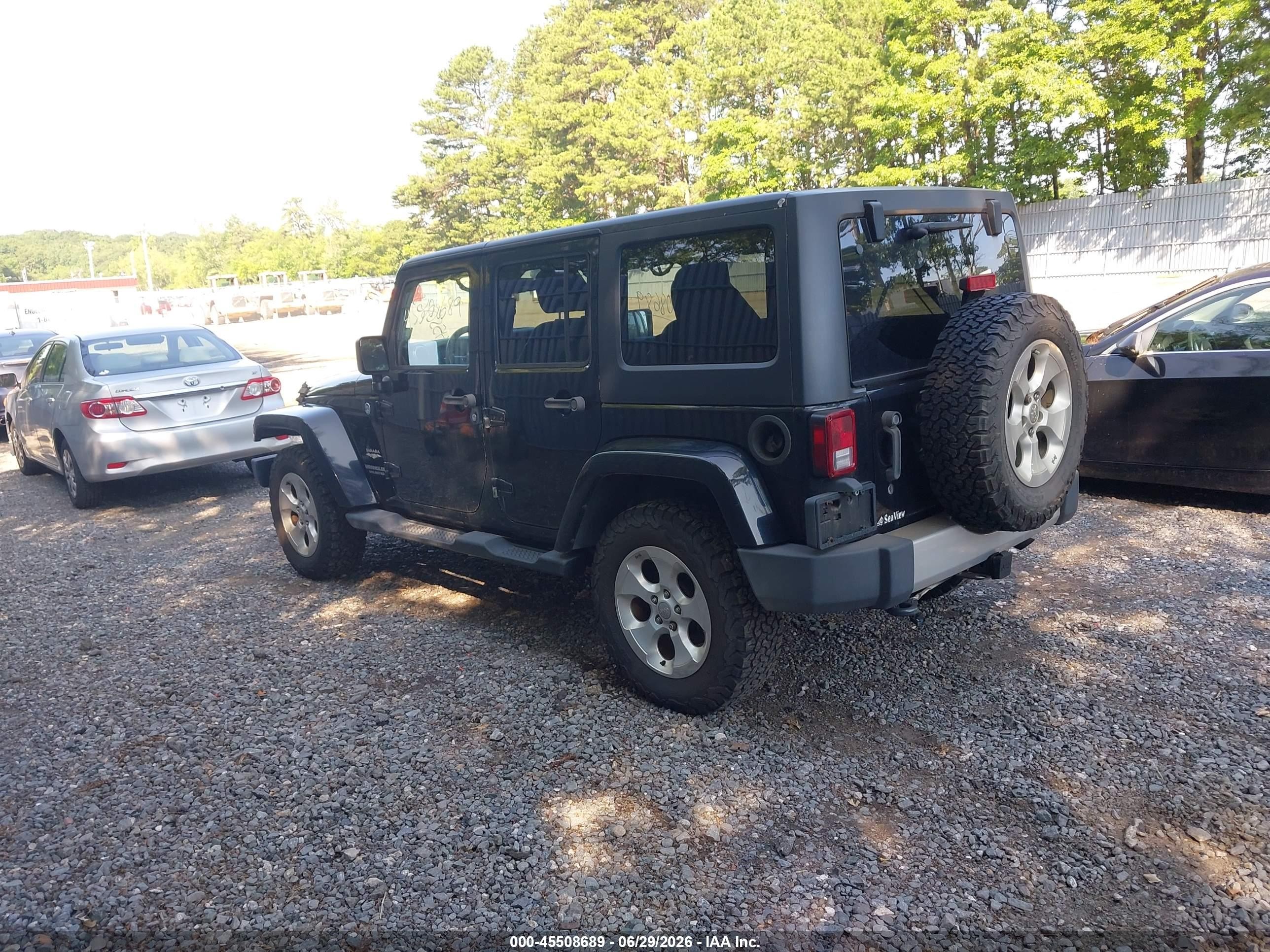 2013 Jeep Wrangler Unlimited Sahara Black vin: 1C4BJWEG1DL501207