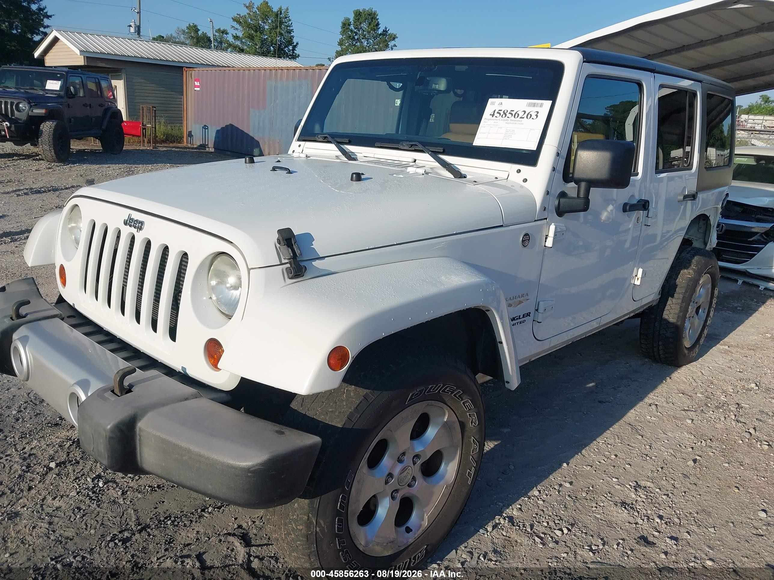2013 Jeep Wrangler Unlimited Sahara White vin: 1C4BJWEG1DL530612