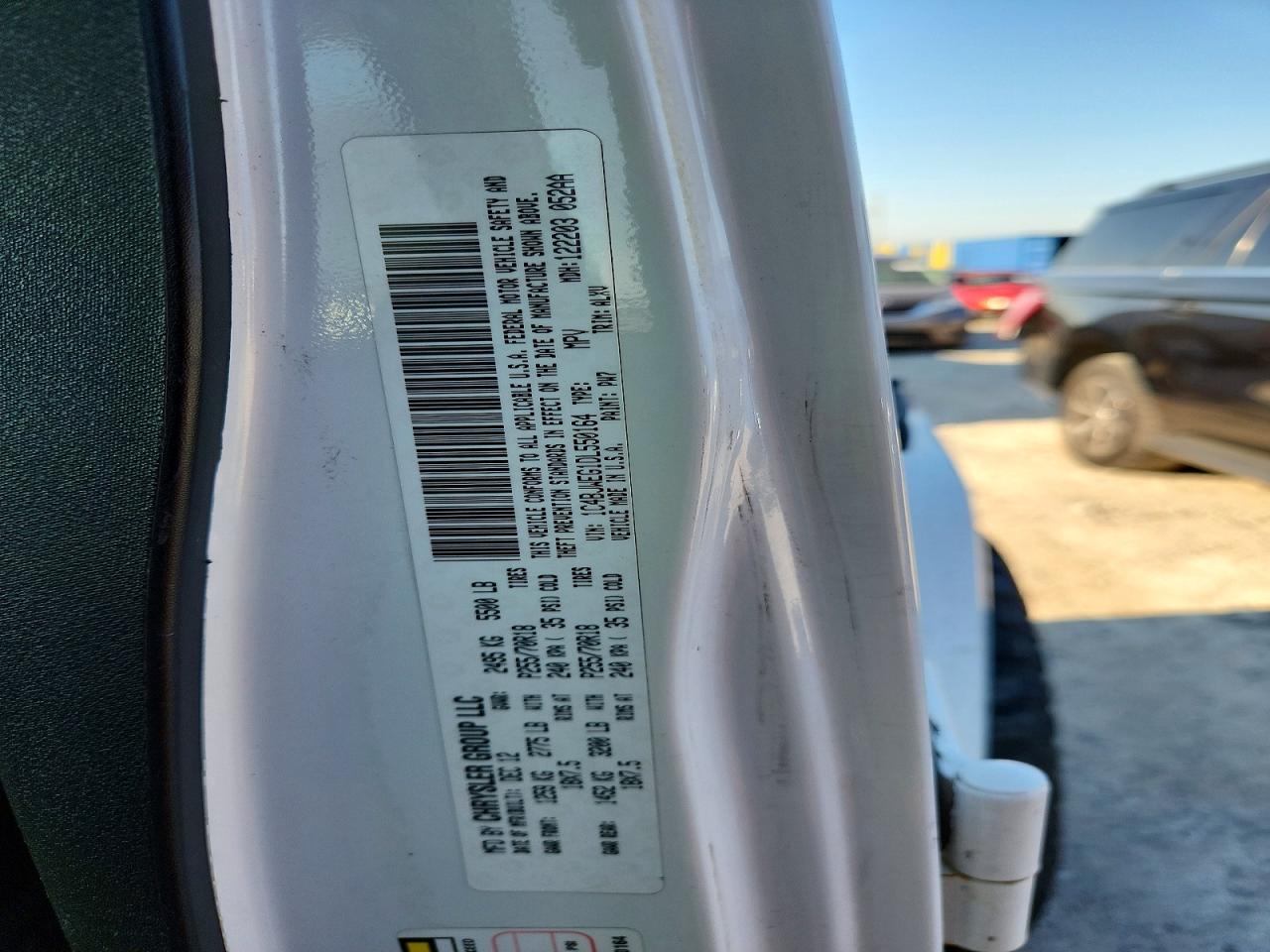2013 Jeep Wrangler Unlimited Sahara White vin: 1C4BJWEG1DL550164