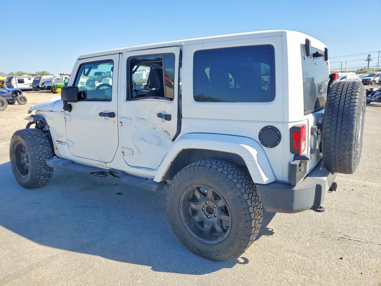 2013 Jeep Wrangler Unlimited Sahara Белый vin: 1C4BJWEG1DL641516