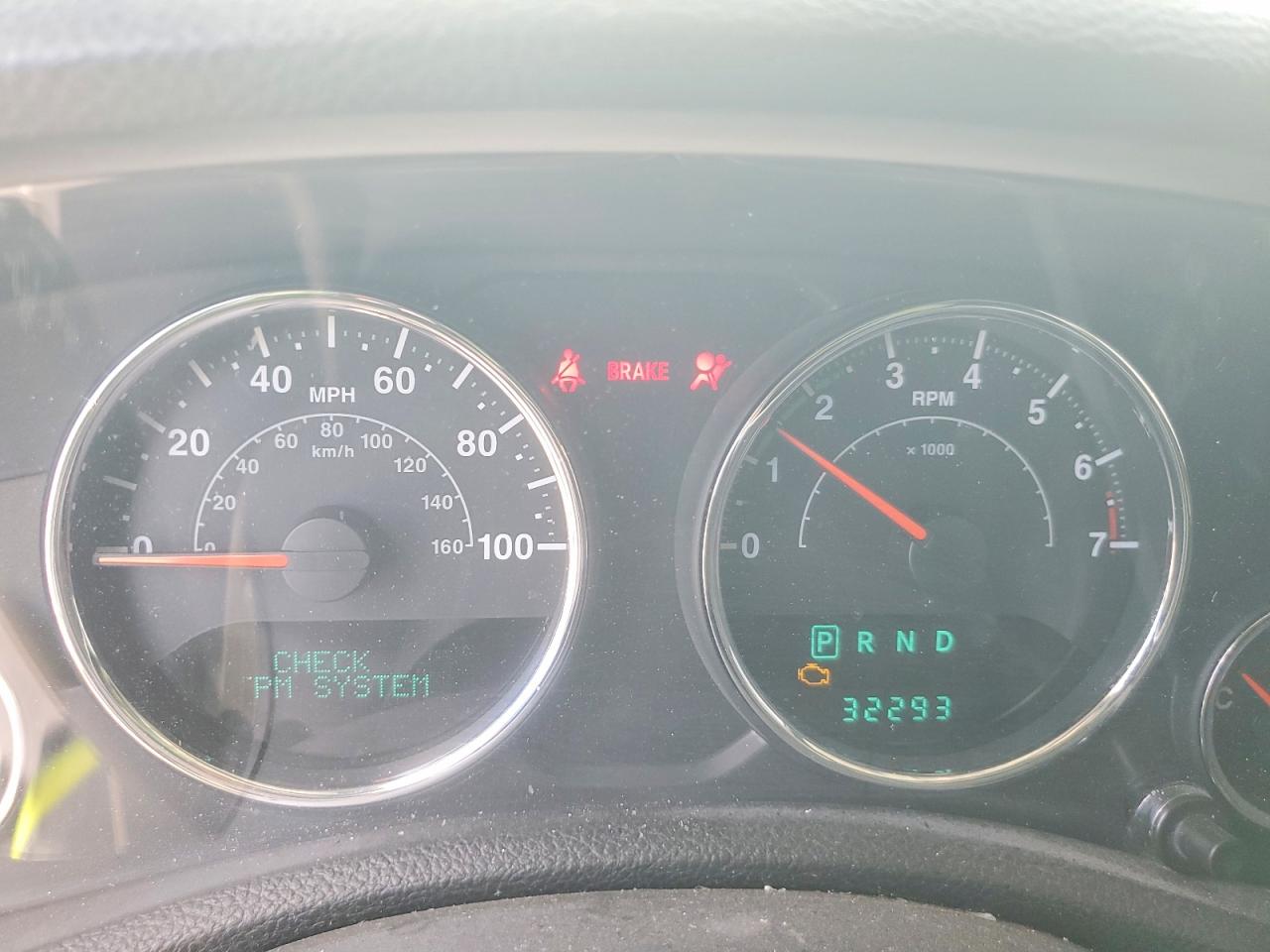 2014 Jeep Wrangler White vin: 1C4BJWEG1EL203323