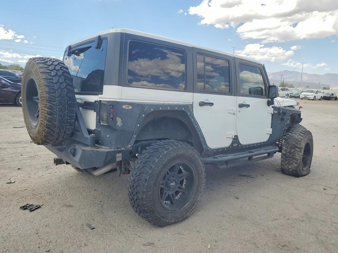 2014 Jeep Wrangler White vin: 1C4BJWEG1EL203323