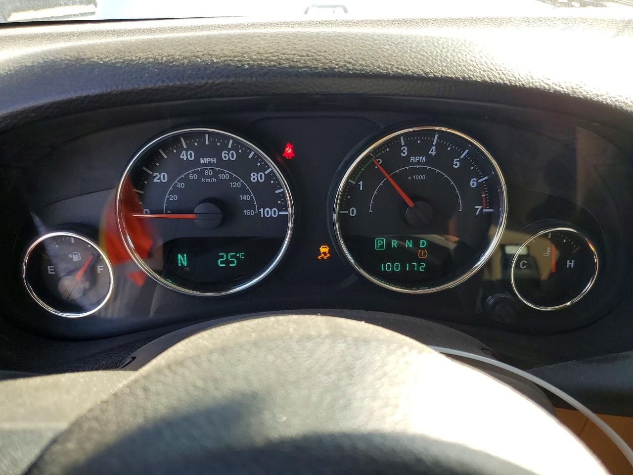2014 Jeep Wrangler Unlimited Sahara White vin: 1C4BJWEG1EL291063