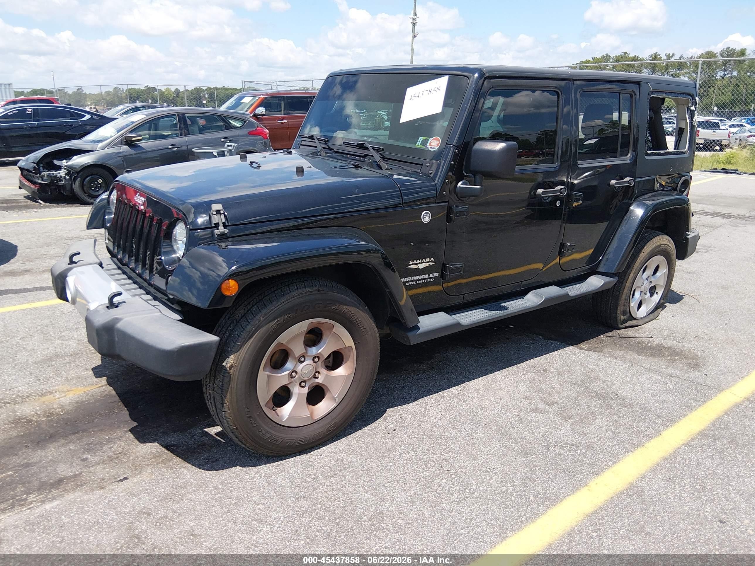 2015 Jeep Wrangler Unlimited Sahara Черный vin: 1C4BJWEG1FL559157
