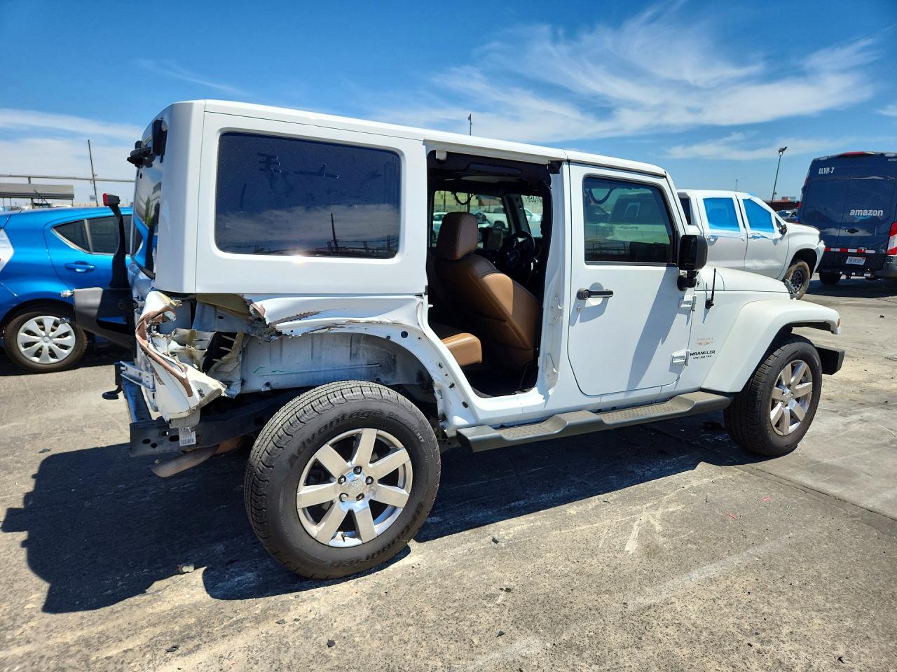 2015 Jeep Wrangler Unlimited Sahara White vin: 1C4BJWEG1FL645598