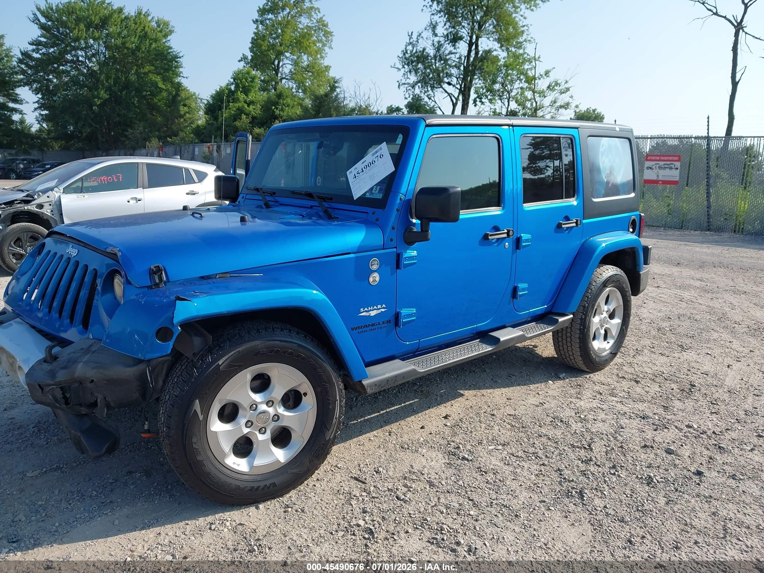 2015 Jeep Wrangler Unlimited Sahara Blue vin: 1C4BJWEG1FL678620