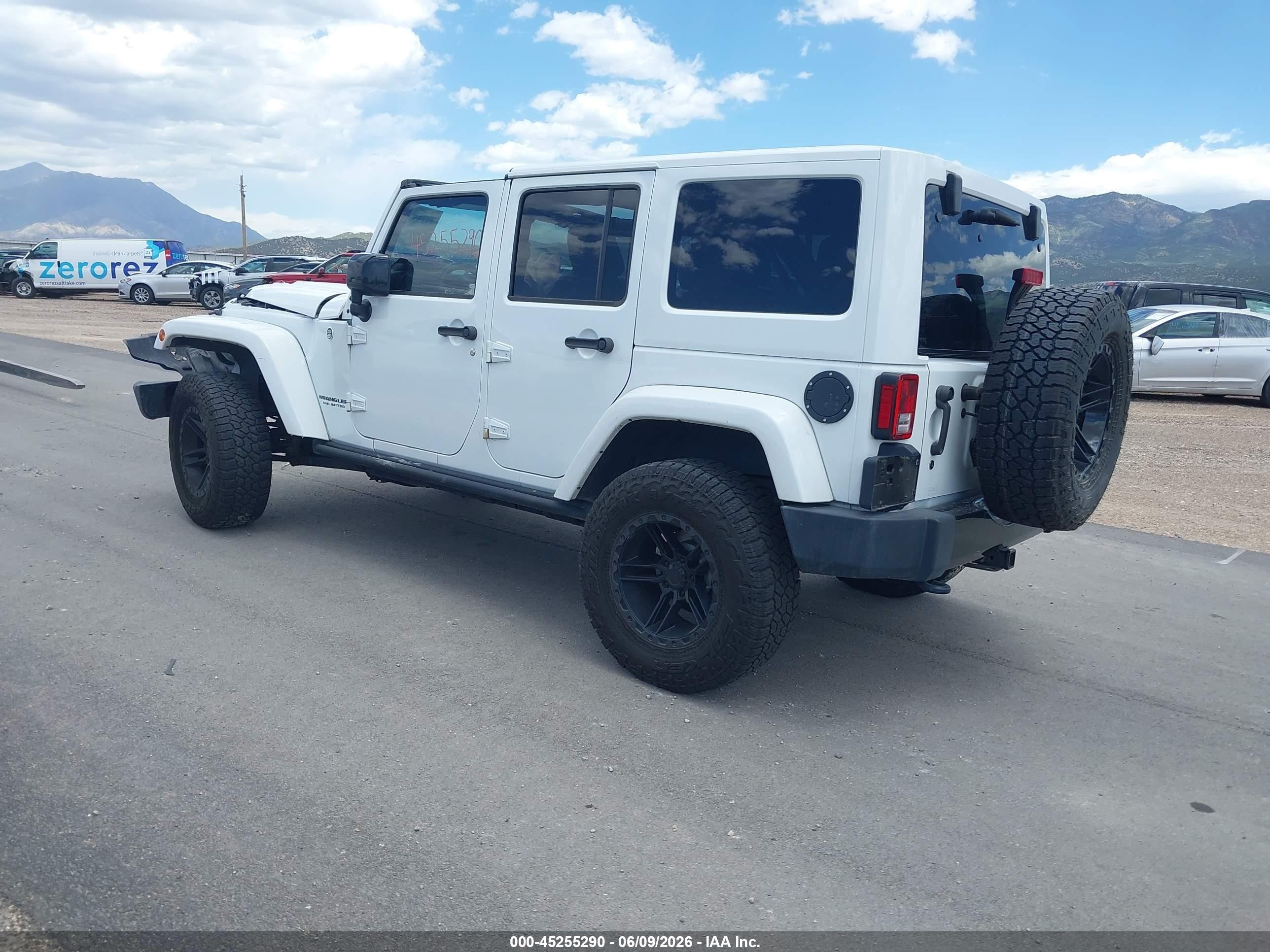 2015 Jeep Wrangler Unlimited Altitude White vin: 1C4BJWEG1FL717089