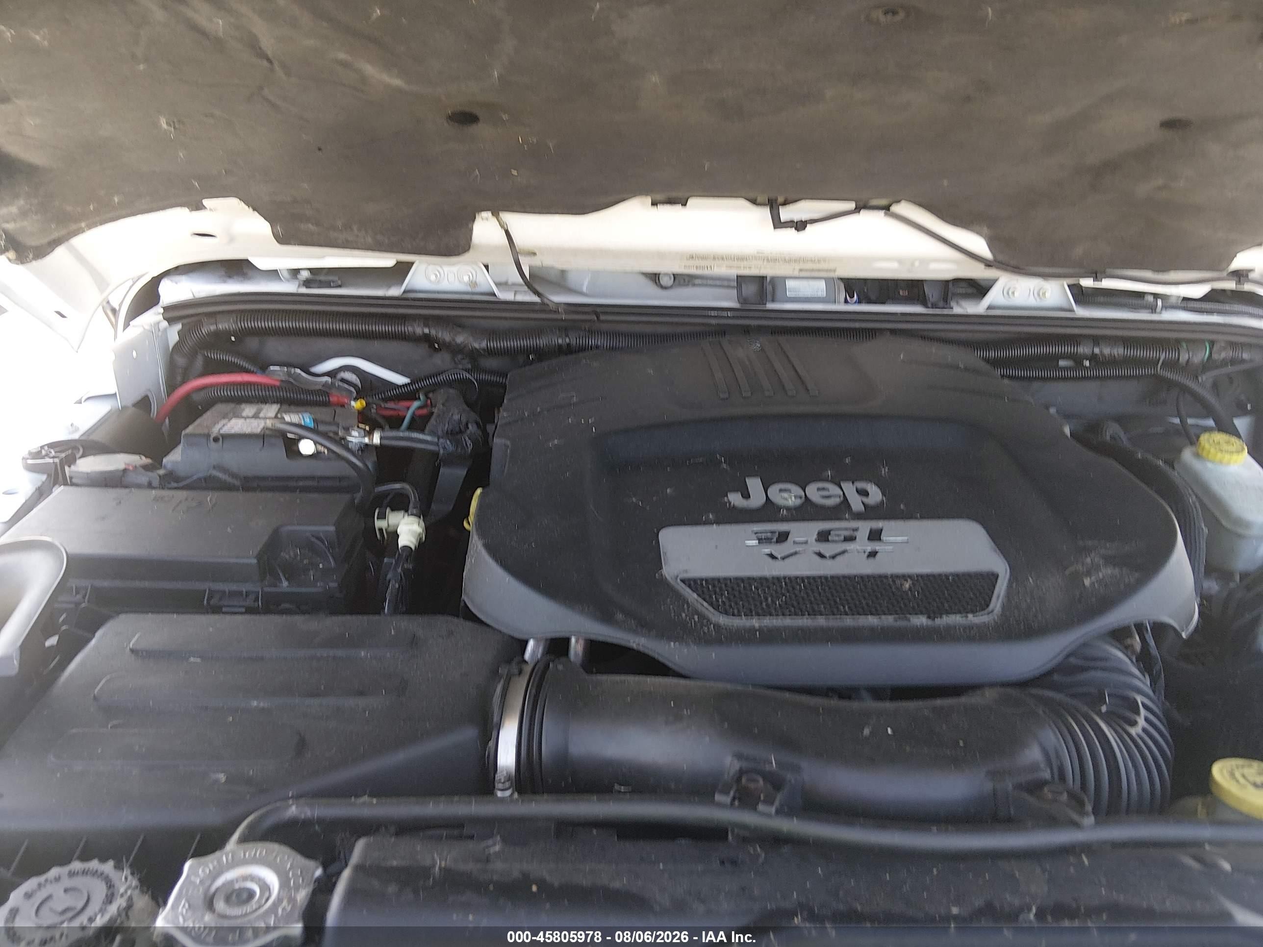2012 Jeep Wrangler Unlimited Sahara Белый vin: 1C4BJWEG2CL182088