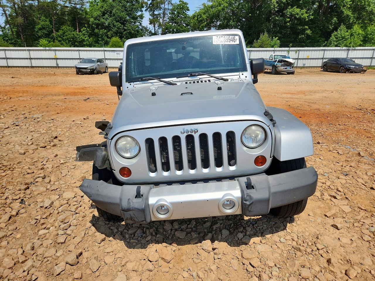 2012 Jeep Wrangler Unlimited Sahara Silver vin: 1C4BJWEG2CL216546